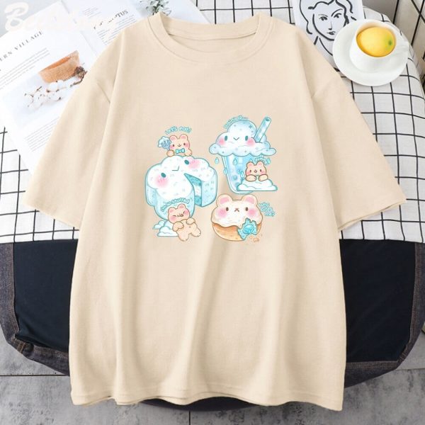 Kawaii Cloudy Snacking Brown Bear Unisex Tee