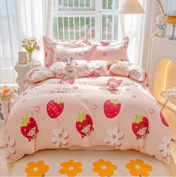 Kawaii Strawberry Print 120gsm Polyester Bedding Sets
