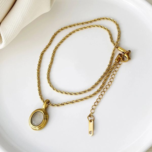 Selene Oval Pendant Necklace