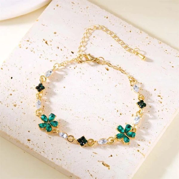 Spring Sakura Flower Zircon Bracelet Spring Sakura Flower Zircon Bracelet