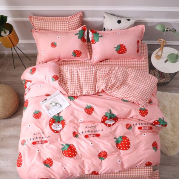 Sweet Strawberry Print Bedding Set